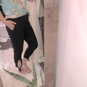 Apt 9 black casual pants with pockets size medium